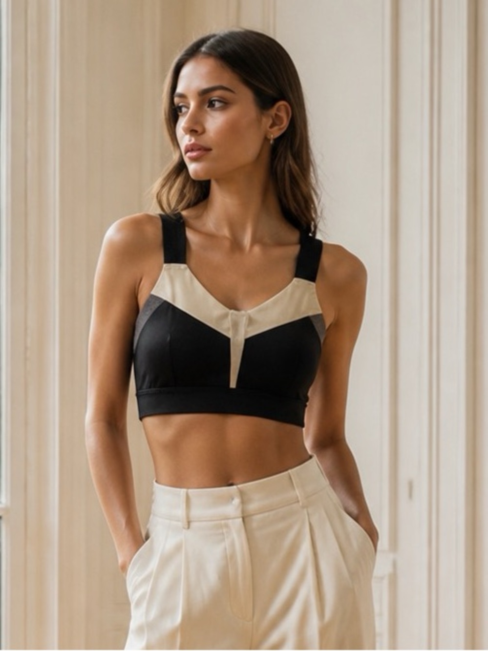 ALO Yoga Black Sports Bra size small